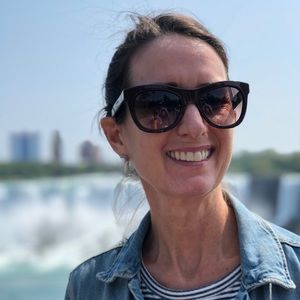 Meet your Posher, Christine